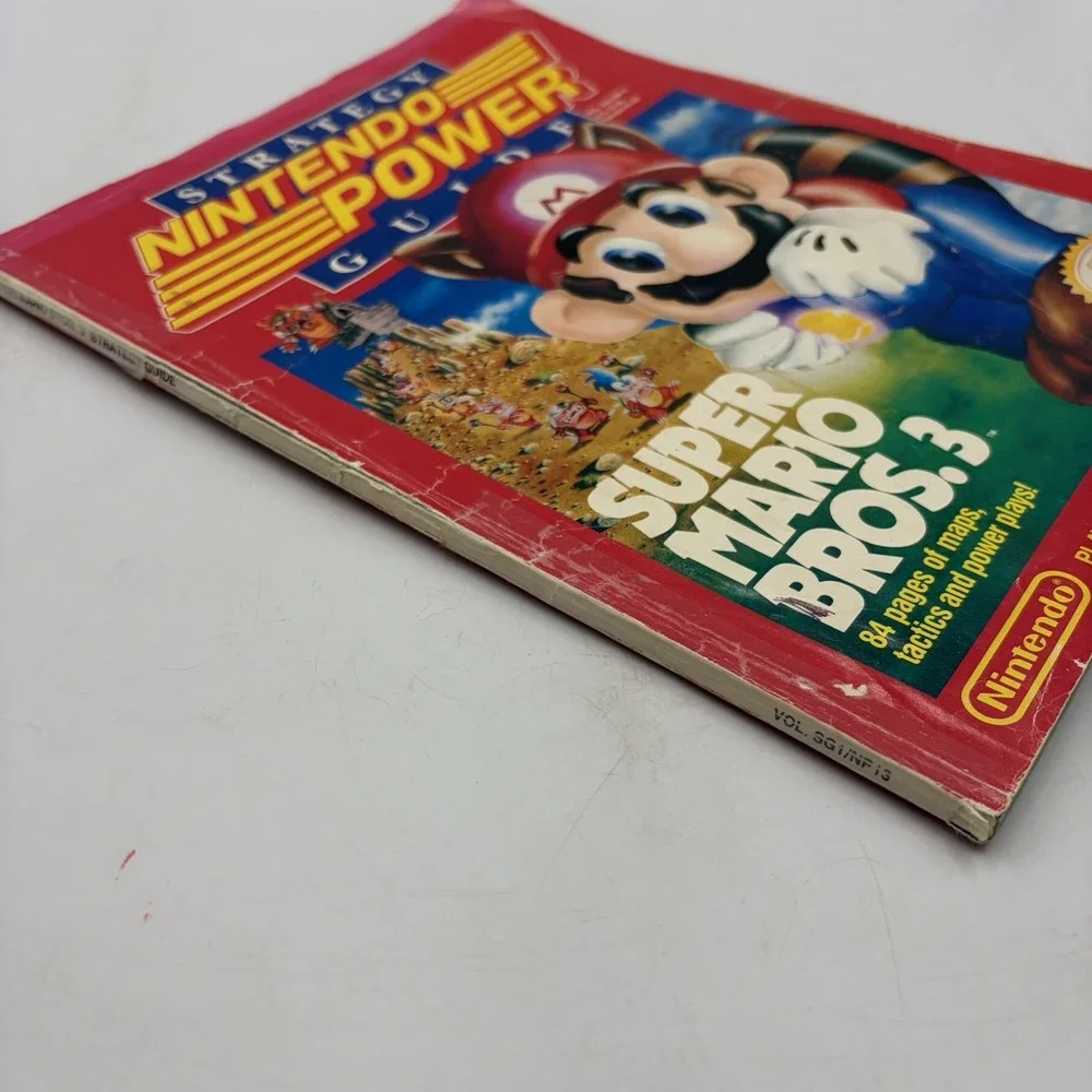 NINTENDO POWER Magazine 1990 Vol 13 SG1/NP 13 Super Mario Bros. 3 Strategy Guide